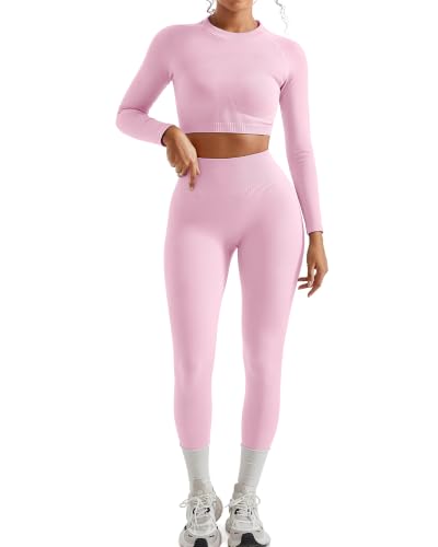 Sisu Couture's Chic Two-Piece Seamless Workout Set - image 9