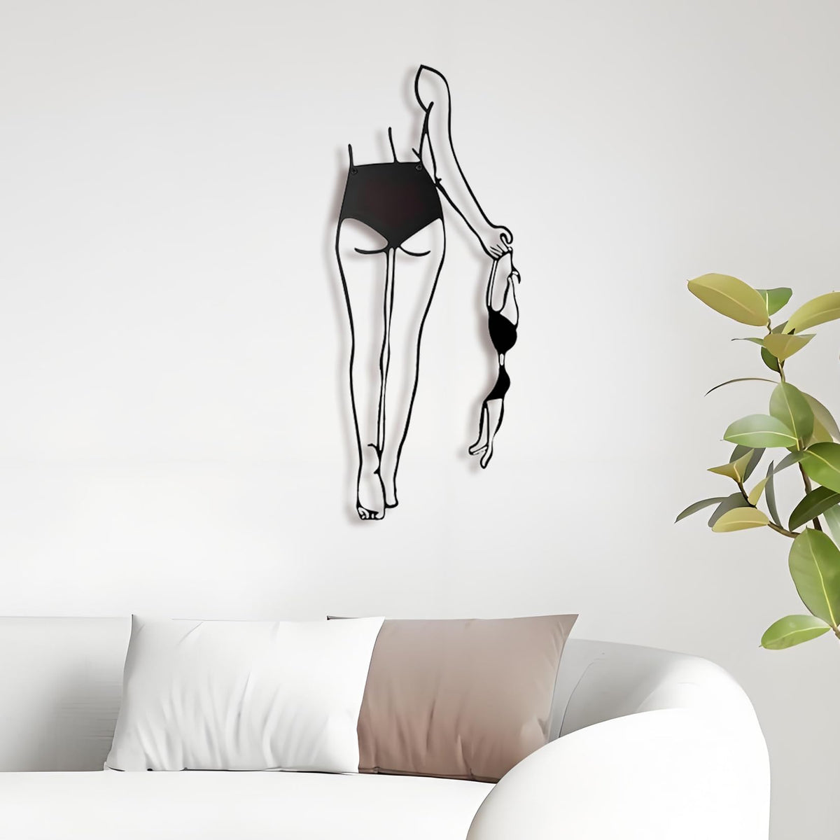 Sisu Couture's Sexy Metal Wall Art - image 1