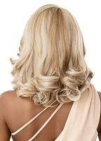Sisu Couture's Outre Lace Front Wig - image 13