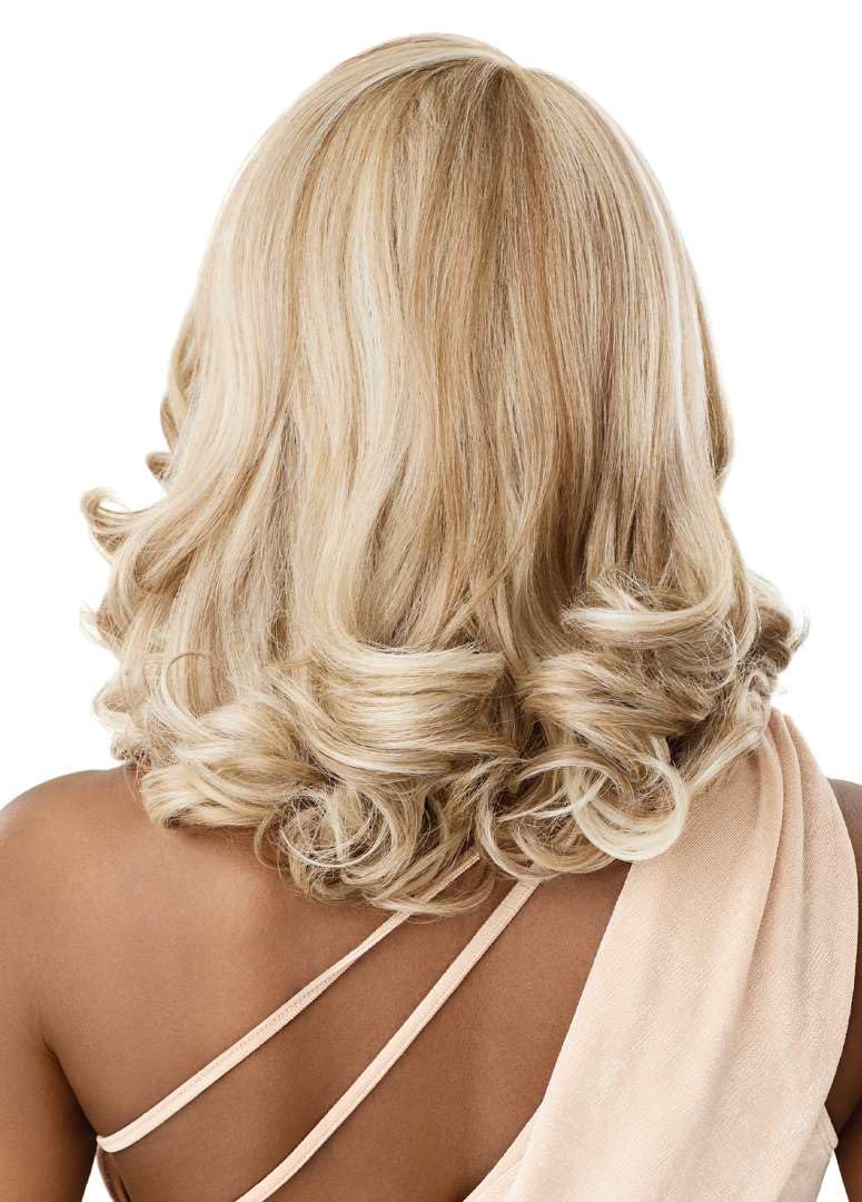 Sisu Couture's Outre Lace Front Wig - image 13