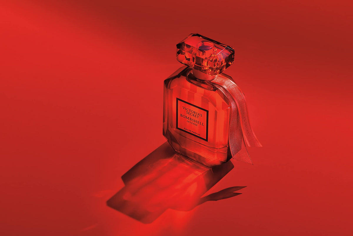 Sisu Couture's Victoria's Secret Bombshell Intense 3.4oz Eau de Parfum - image 12